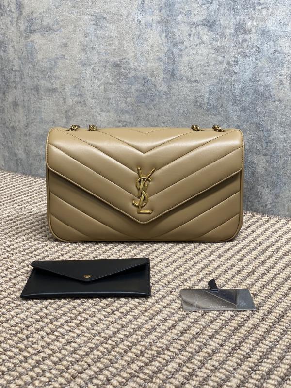 YSL 新款Lou Lou 链条包信封式手袋 杏色 羊皮质感